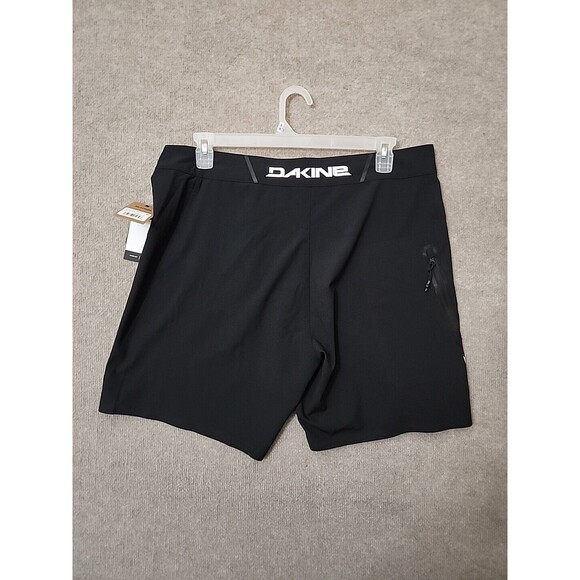 Dakine Cyclone 18" Boardshorts Mens 38 Black Performance Stretch NEW - Picture 5 of 9